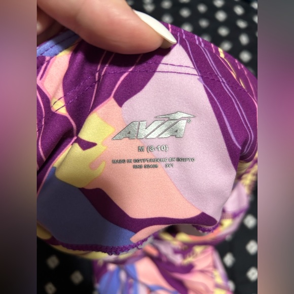 Avia purple&pink tropical pattern Capri leggings w/ pockets - size med8/10 - Picture 8 of 8